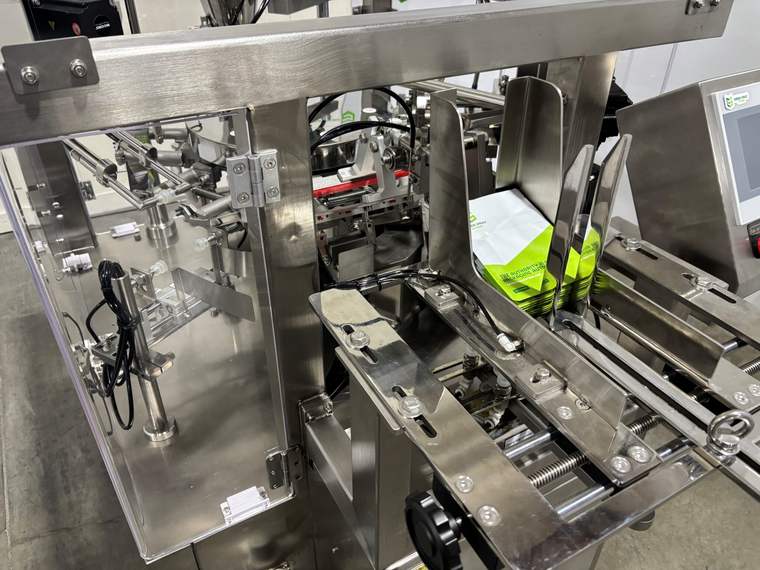Full automated jarring line